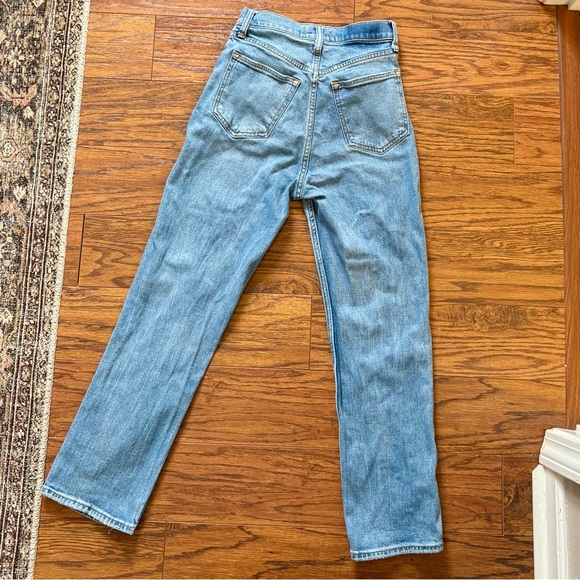 Abercrombie & Fitch Curve Love Ultra High Rise Ankle Straight Jeans Size 25/0 - Picture 2 of 5